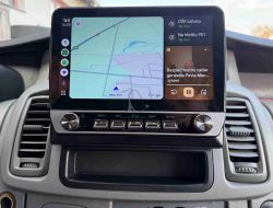 Android radio Renault Trafic Opel Vivaro - CarPlay