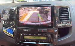 Android rdio s navigaciou Toyota Hilux -origimal kamera 