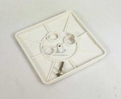 Krytka na ��astn�cke z�suvky Triax AD 23