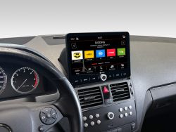 Dynavin rdio s androidom pre Mercedes triedy C W204 Premium Flex