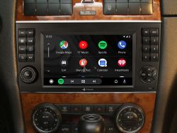 Dynavin autor�dio s Androidom pre Mercedes CLK so 4 x 100W zosil�ova�om triedy D, D9-CLK Premium