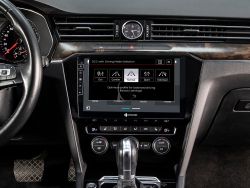 Autordio s Androidom pre VW Passat B8 so 4 x 100W zosilovaom triedy D, 10,1-palcovm displejom