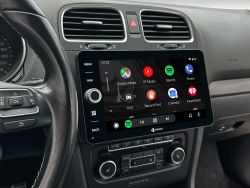Dynavin autor�dio s Androidom pre VW Caddy, Sharan,  Golf 5 Plus, Golf 6 so 4 x 100W triedou D